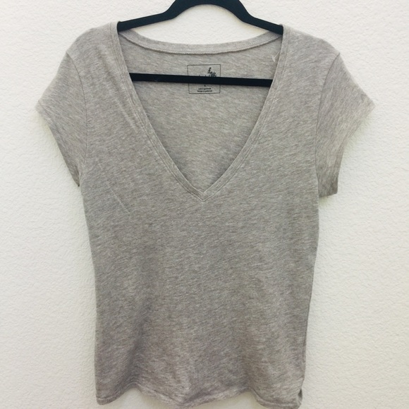 Free People Tops - Free People GRAY V-neck tee NWOT